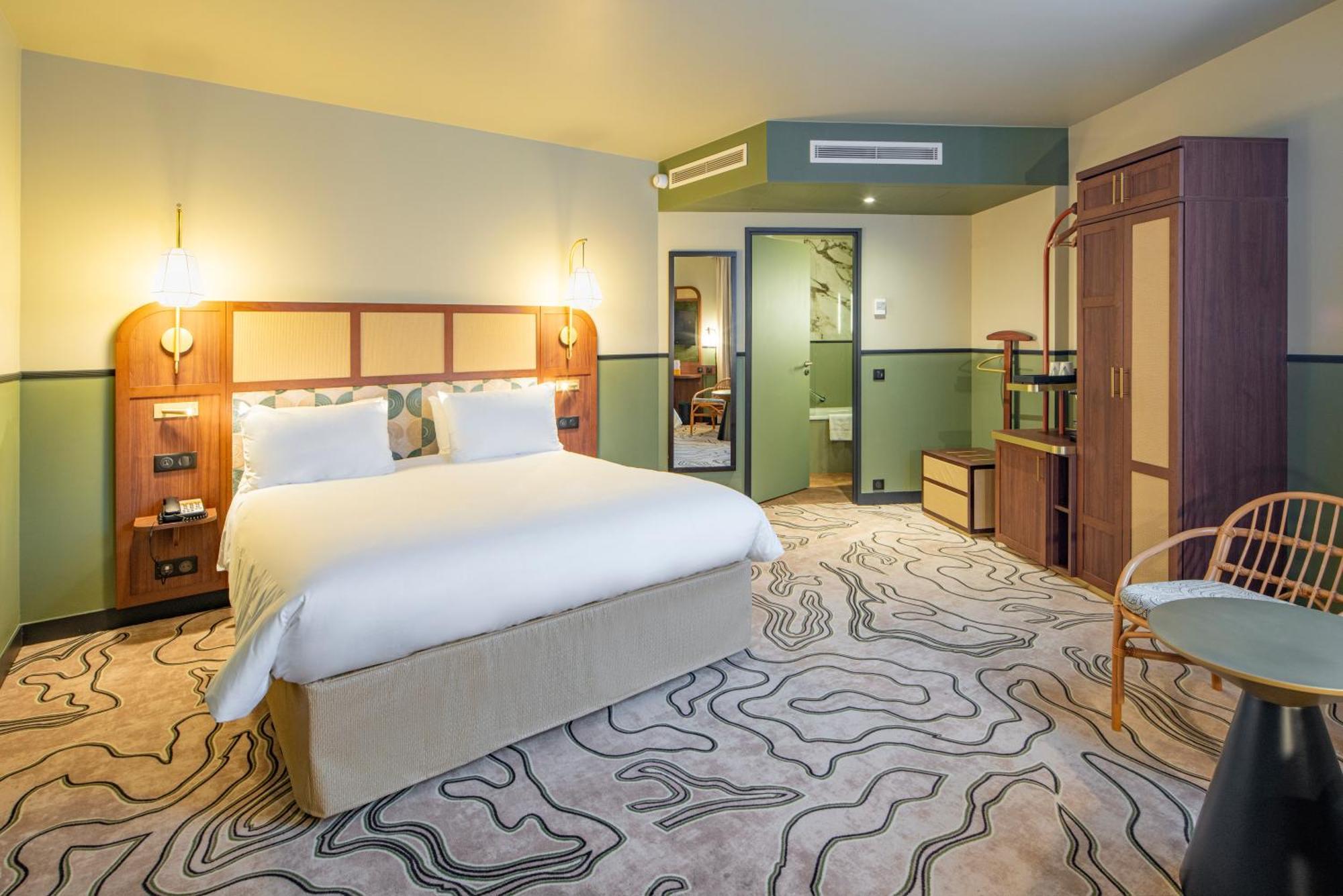 Voco Paris - Porte De Clichy By Ihg Экстерьер фото